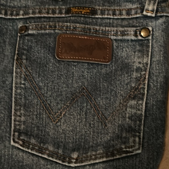 WRANGLER 47 REGULAR FIT ADVANCED COMFORT LEATHER TAG MENS SIZE 36x32 BLUE JEANS - Picture 5 of 9